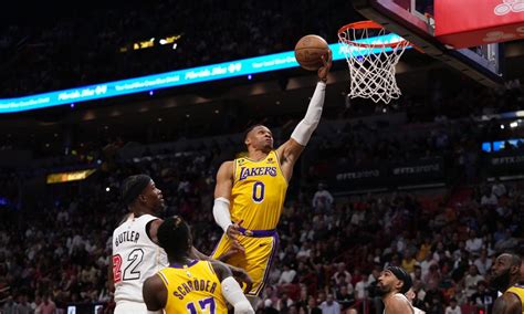 Lakers vs. Heat: Prediction, point spread, odds, best .